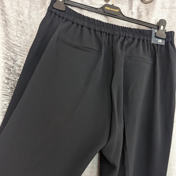 JCrew Black pants with elastic waist - Picture 3 of 3